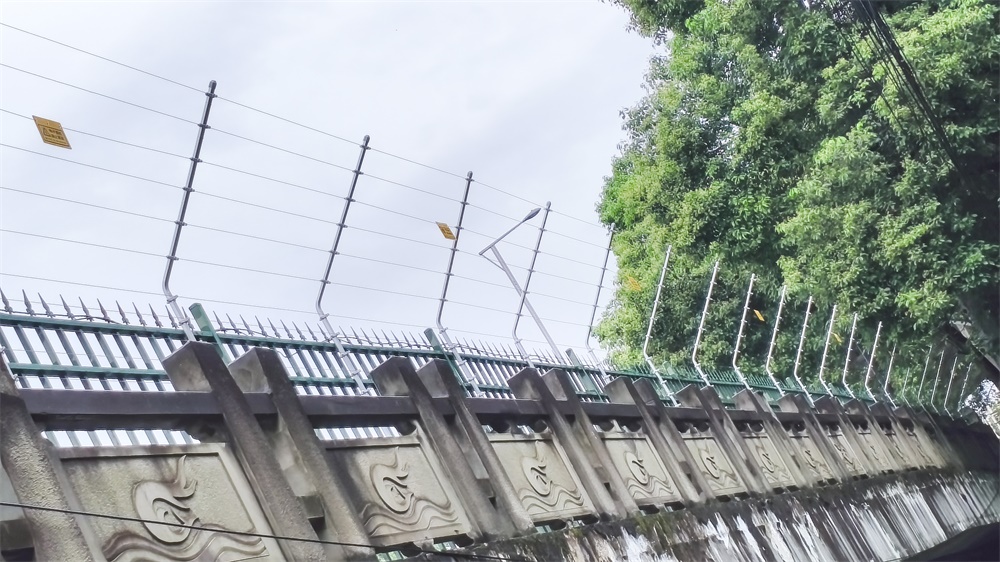 艾禮安脈沖電子圍欄系統(tǒng)守護(hù)水源地安全